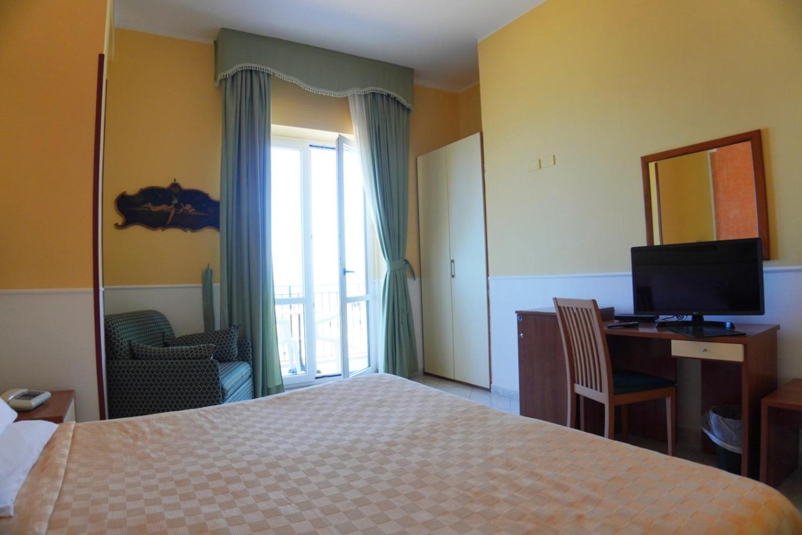 New Hotel Sonia Santa Maria di Castellabate Esterno foto