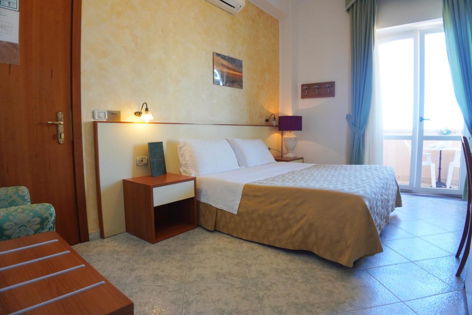New Hotel Sonia Santa Maria di Castellabate Esterno foto