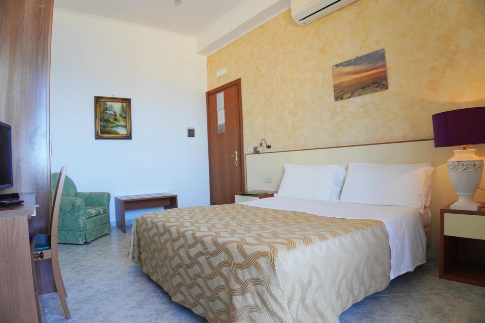New Hotel Sonia Santa Maria di Castellabate Esterno foto
